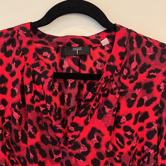 Tahari Red Blouse - Picture 5 of 5